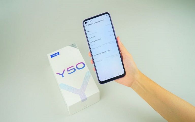 Vivo-Y50-can-ban